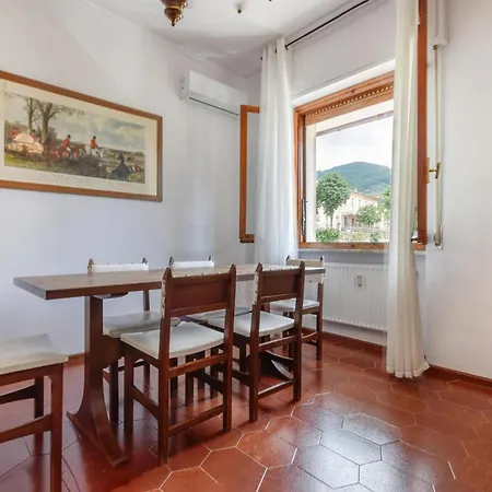 Appartement Lovely In With Wifi